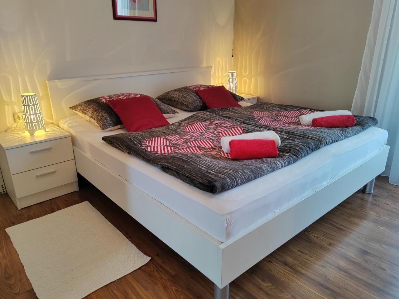 Room'S Brica Barbat na Rabu Exterior photo